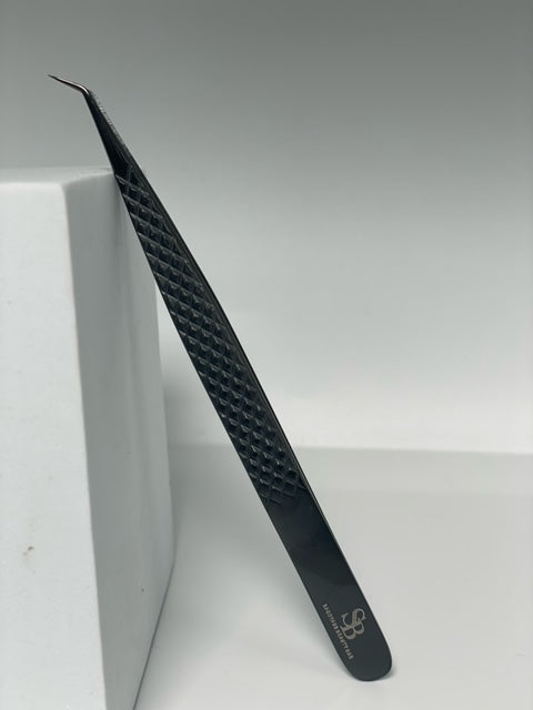 SQ Short Angle Tweezer